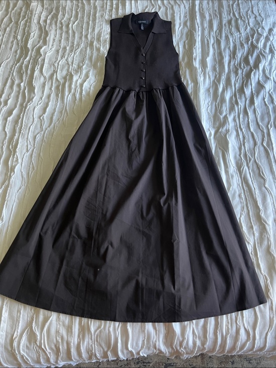 Ellen Tracy Dresses & Skirts - Ellen Tracy Sleeveless Maxi Dress in Dark Brown